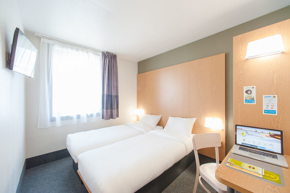B&B Hotel Le Puy-En-Velay Vals-pres-le-Puy Exterior photo