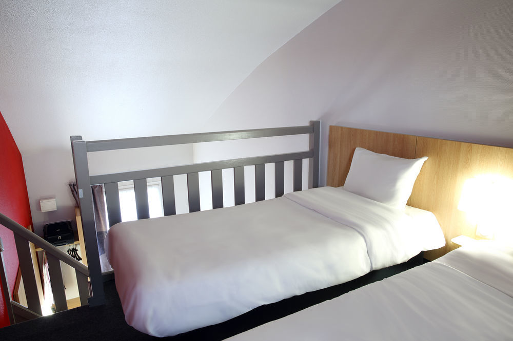 B&B Hotel Le Puy-En-Velay Vals-pres-le-Puy Exterior photo